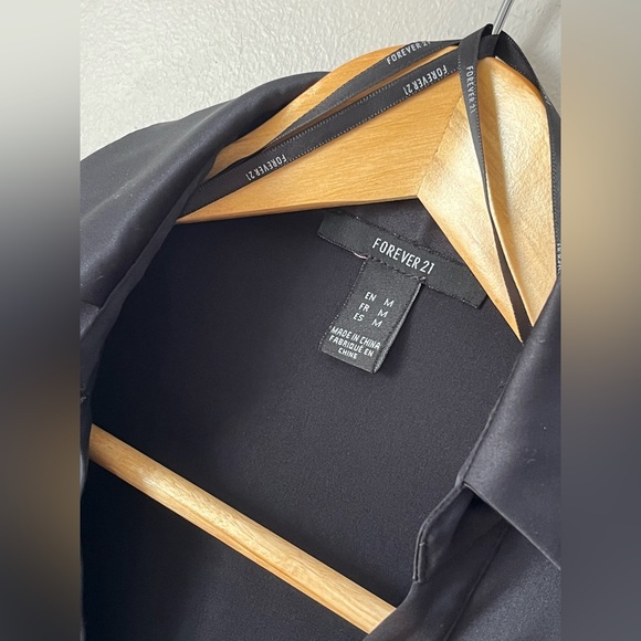 Women’s Forever 21 Sexy Little Black Dress With Corset Waist & Long Sleeves - Picture 2 of 14